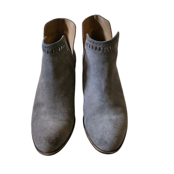 Lucky Brand‎ Bustina Ankle Boots 7.5 Gray Suede Leather Laser Cut Out Booties - Picture 1 of 8
